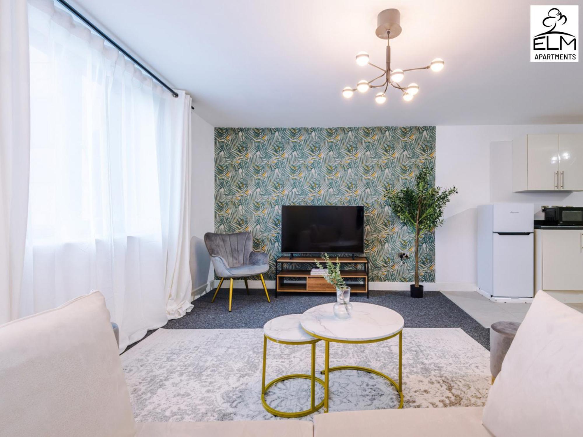Elm Aparthotel , Collection Of Apartments Available Near Media City , Free Parking Manchester Exterior photo