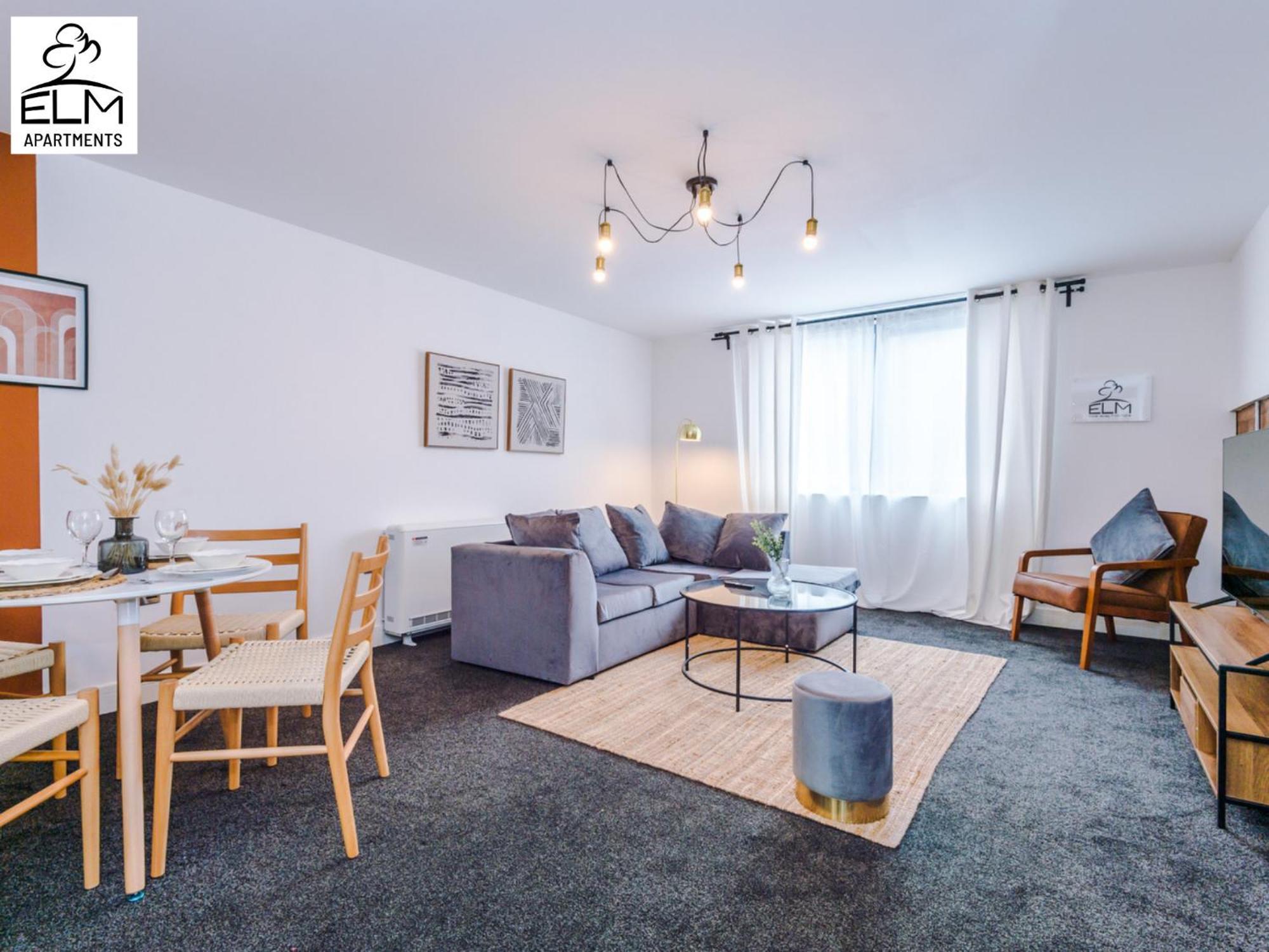 Elm Aparthotel , Collection Of Apartments Available Near Media City , Free Parking Manchester Exterior photo